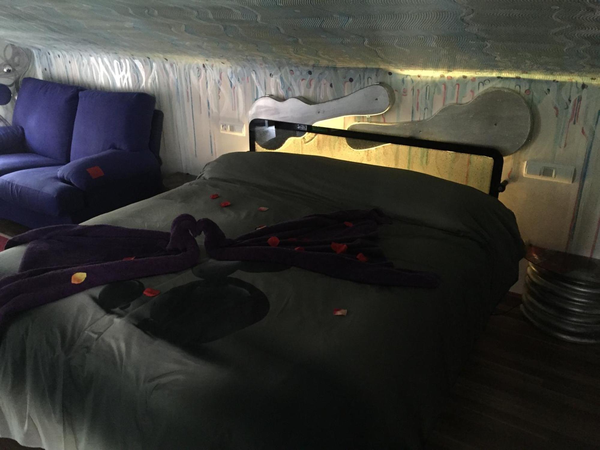 Anahuaska Art - Suites Temáticas Panzares Habitación foto